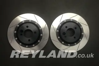 Product image of Reyland AP CP7611-1000 Sport Front 304x24mm Disc Kit