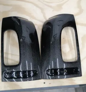 Product image of LEAP Skull R55 CF OE REP Taillight surround