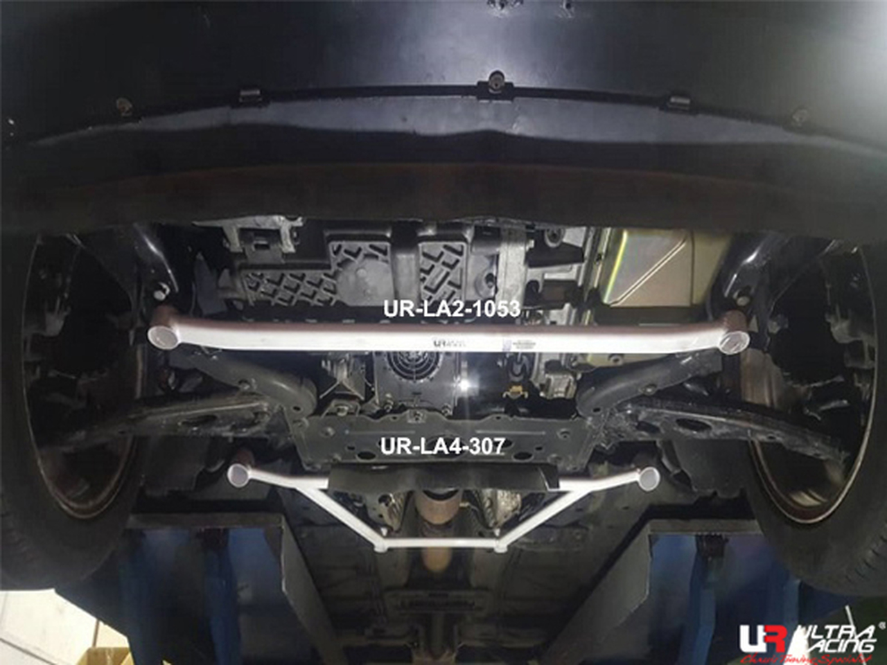 Ultra Racing Front Lower Strut Brace LA2-1053 R53 (LA2-1053) - Orranje ...